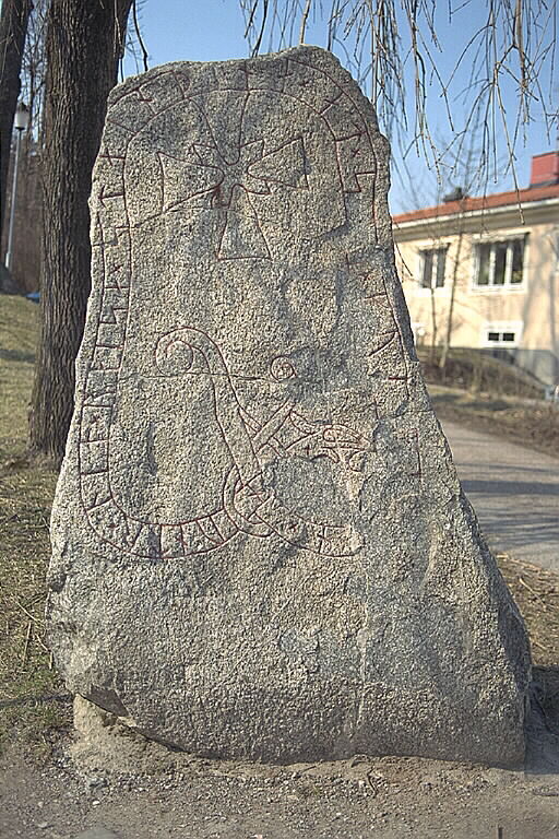 Runes written on runsten, granit. Date: V m 1000-t